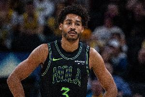 不堪重用！普尔替补12中3低效拿到12分2板6助 正负值-15