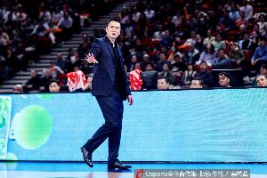 卢伟：钟诚指导也是我以前的队友 希望吉林男篮一切顺利